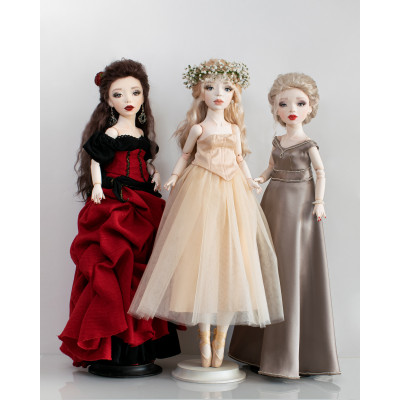 Author's handmade interior collectible dolls Carmen, Eva, Alisha